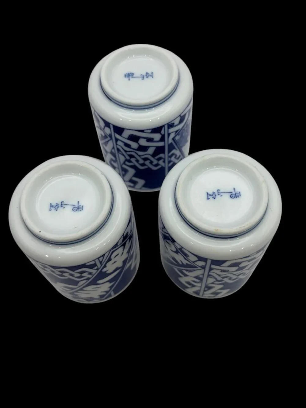 Set of 3 Vintage Japanese Blue & White Yunomi Tea Cups Sumo Wrestler Porcelain
